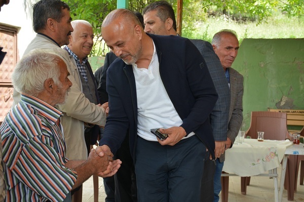 Muhalefet Depremi Bir Seçim Yatırımı Olarak Görüyor!