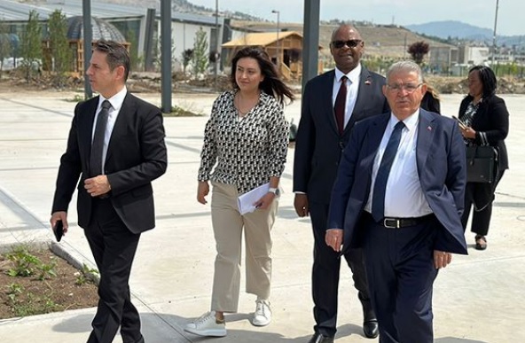 Başkan Mahçiçek Zimbabveli Heyeti ağırladı