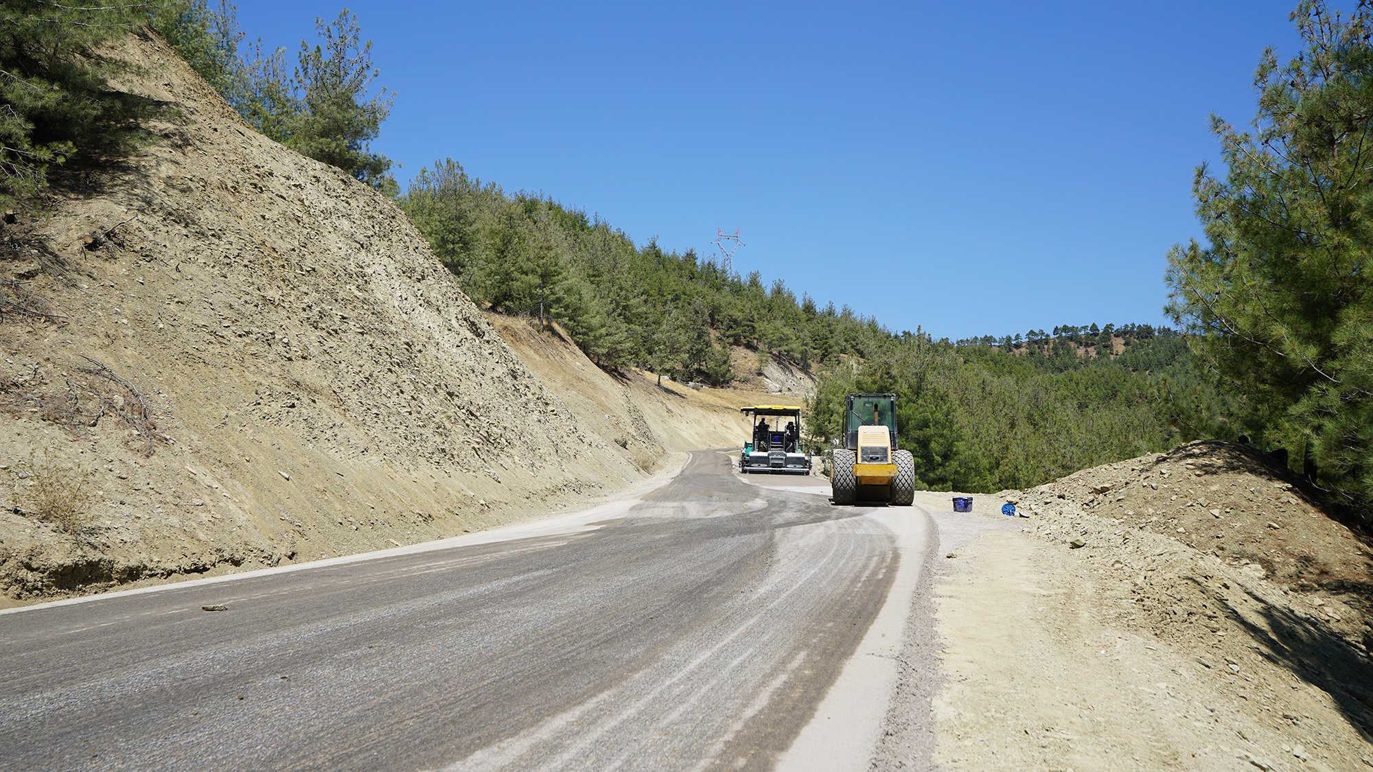 Ali Kayası’na Ulaşım Sağlayan Yol Asfaltlanıyor