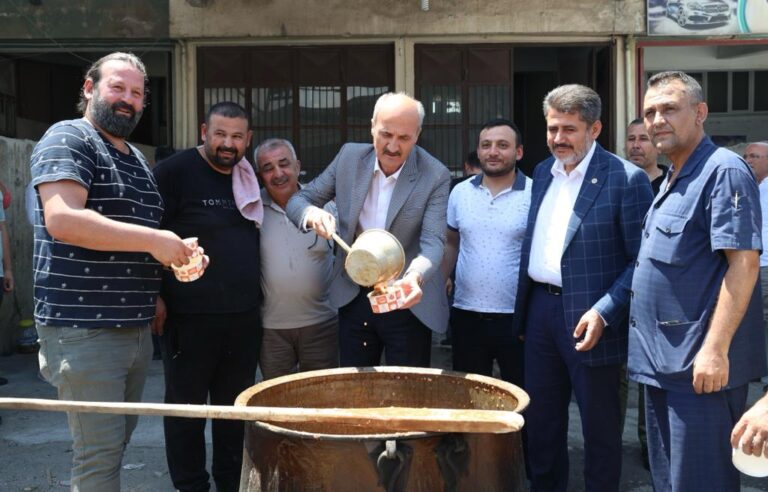Sanayi Esnafı Aşure Bereketinde Buluştu