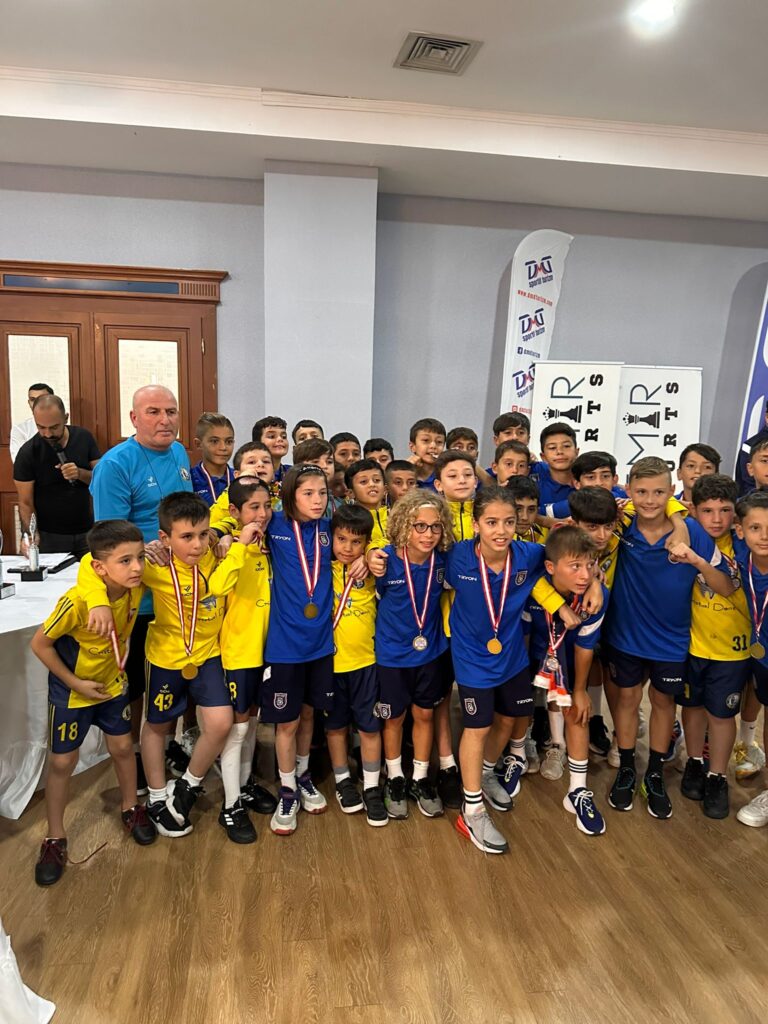 KOÇ CRİSTAL’İN MİNİKLERİ KARTEPE’DE 3. OLDU