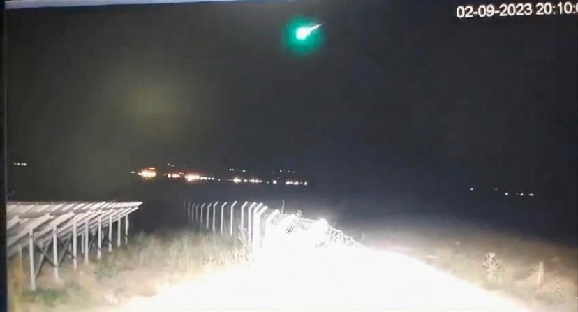 Göktaşı Düştü Gece gündüze döndü