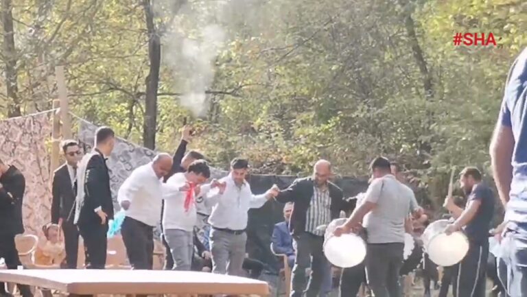 Düğünde Silahlar ateşlendi