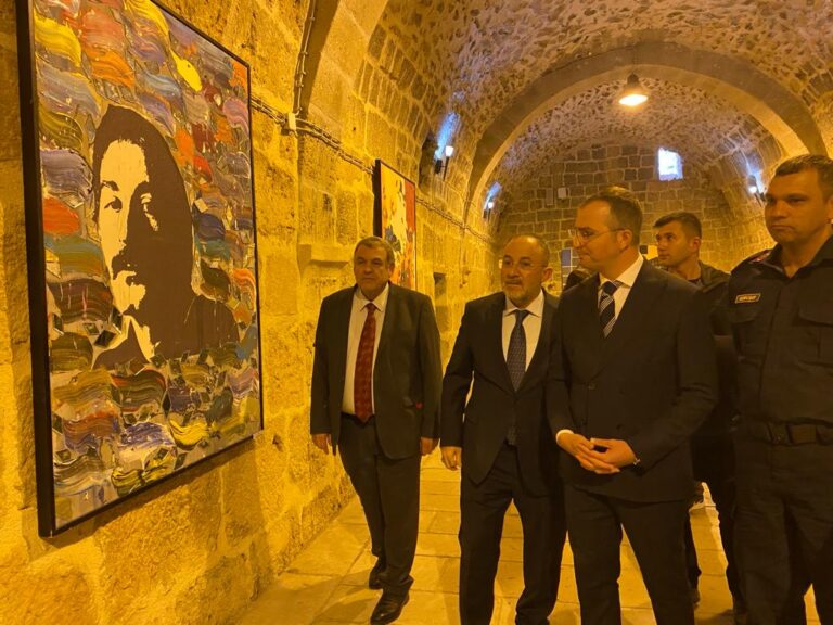 Eshab-ı Kehf Külliyesi’nde “1. Akdeniz Bienali” Kapsamında Resim Sergisi Açıldı