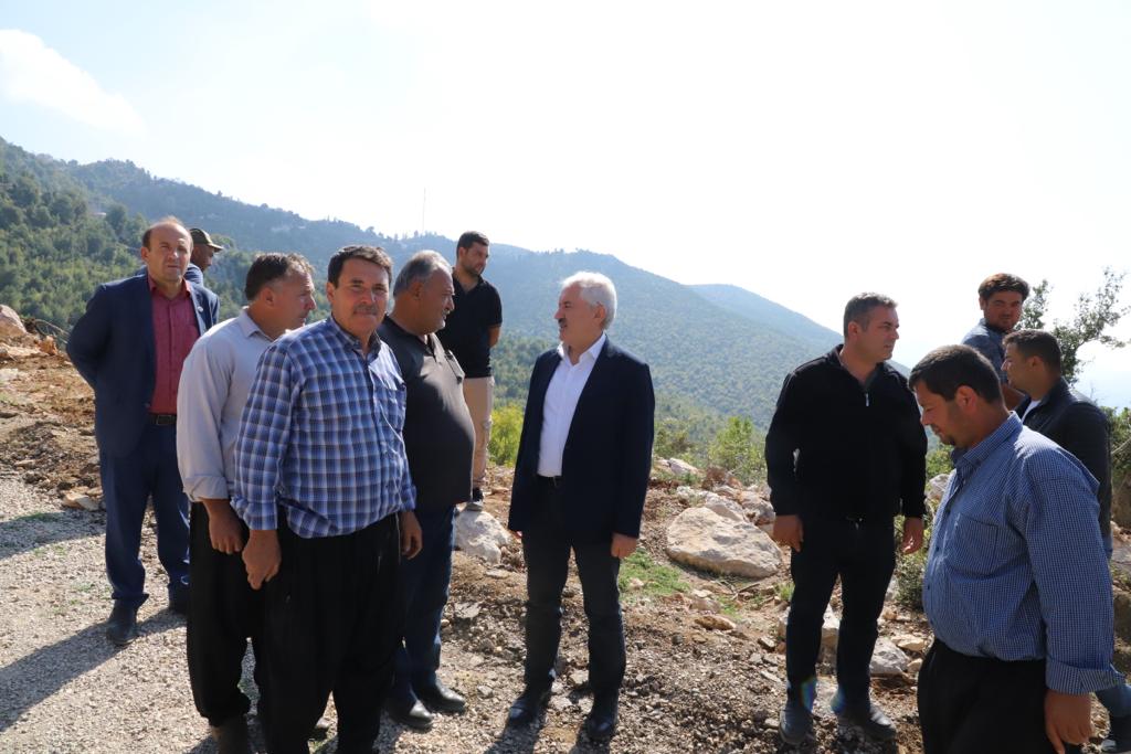 BELEDİYE BAŞKANI AHMET DOĞAN DEVAM EDEN YOL ÇALIŞMALARINI YERİNDE İNCELEDİ