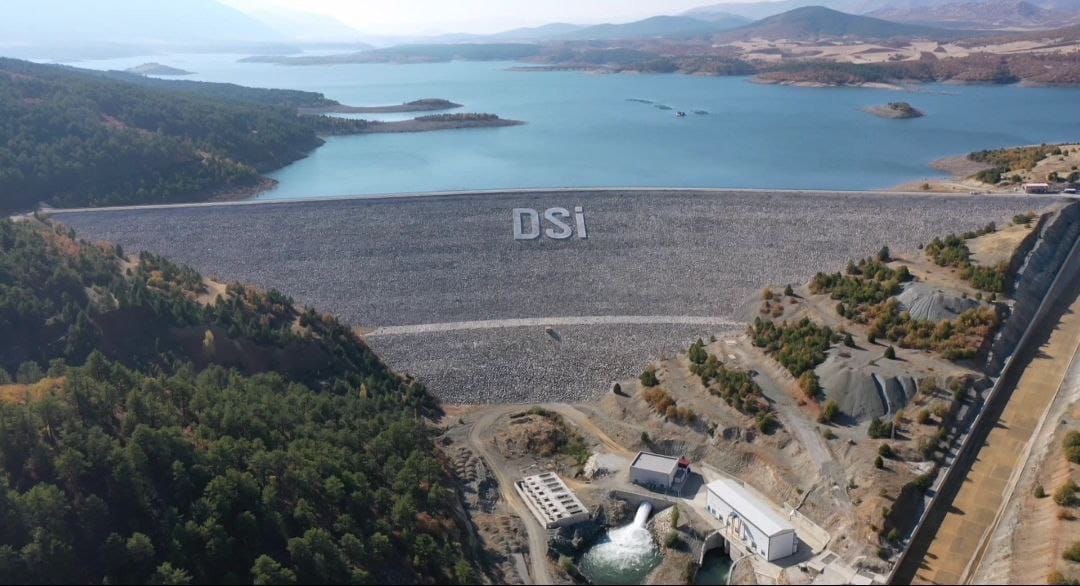 MÜJDE; DEPREMZEDELERİN TOPLU KONUT PROJELERİNE SUYU DSİ TEMİN EDECEK