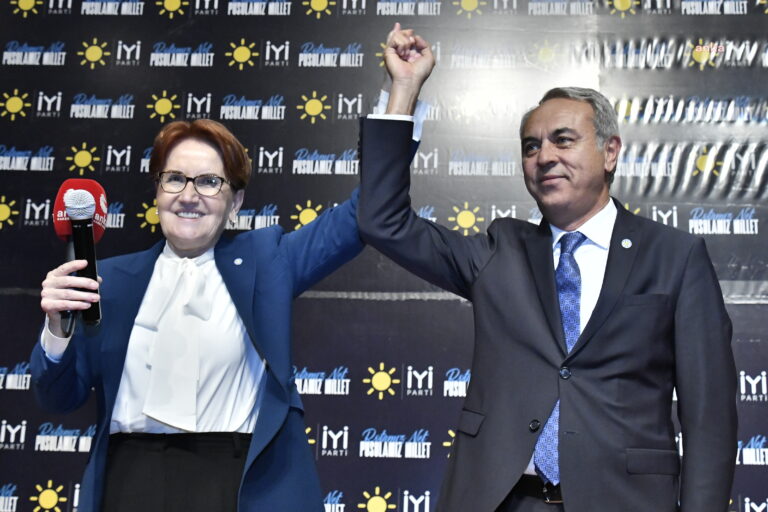 MERAL AKŞENER KAHRAMANMARAŞ’A GELİYOR