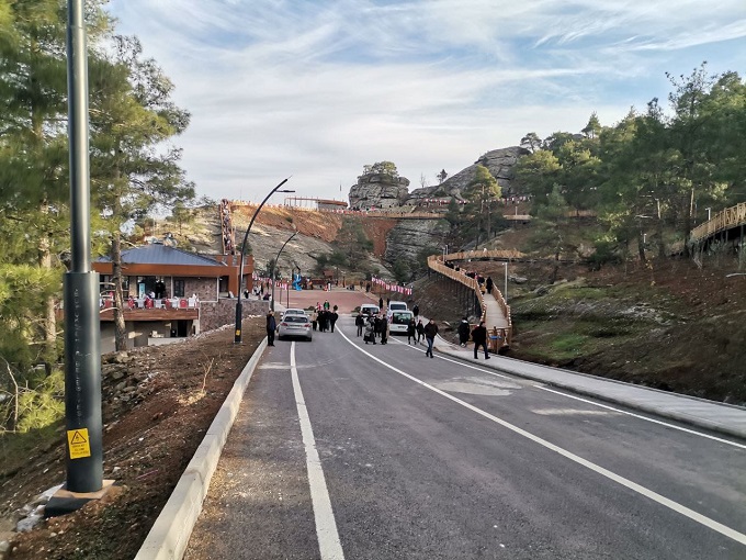 Kahramanmaraş’ta eşsiz manzarasıyla ilgi odağı oldu