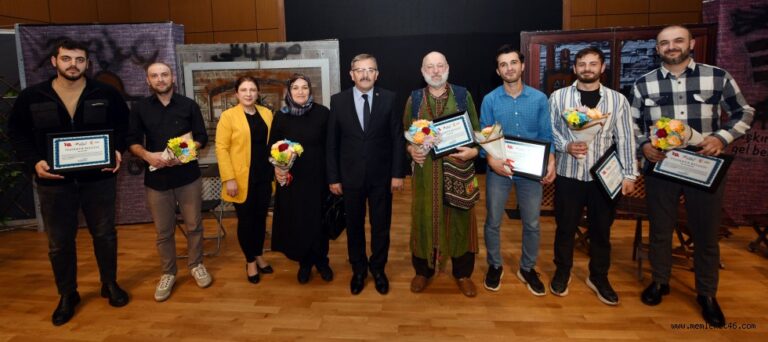 GÜN DOĞMADAN TİYATRO OYUNU GÖKSUN’DA SAHNELENDİ