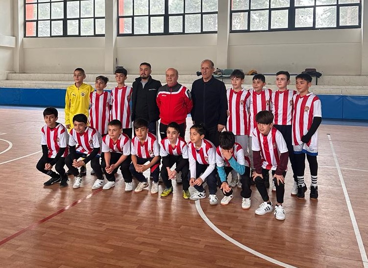 DEPREMİN ANISINA FUTSAL TURNUVASI DÜZENLENECEK