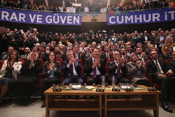 BAŞKAN OKAY, BİRLİK VE BERABERLİK İÇERİSİNDE DULKADİROĞLU’NU YENİDEN AYAĞA KALDIRACAĞIZ