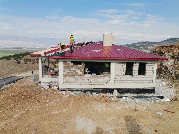 ŞEHİT ÖZDEMİR’İN KÖYÜNE 109 DEPREM EVİ YAPILIYOR