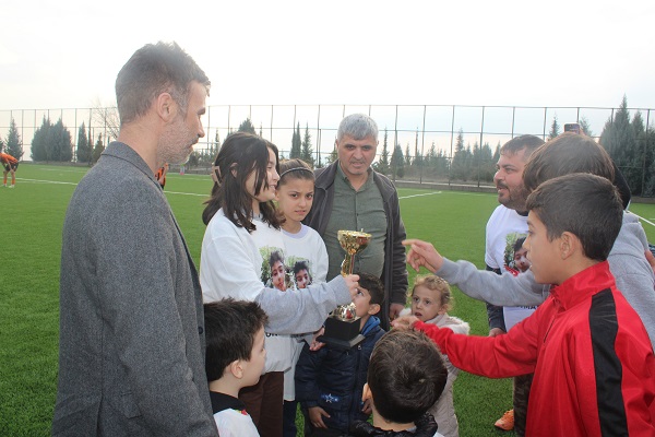 SENİ UNUTMAYACAĞIZ ÖKKEŞ ZENGİ KALBİMİZDESİN! 25 kupam