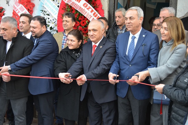 DR. CAN, DULKADİROĞLU’NA İYİ BELEDİYECİLİĞİN BAYRAĞINI DİKECEĞİZ