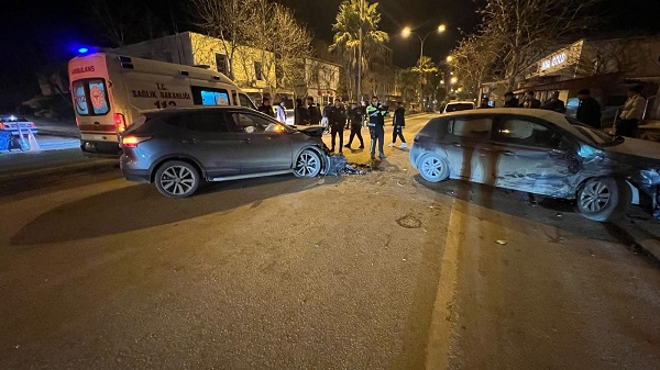 İlçe başkanı trafik kazasında yaralandı