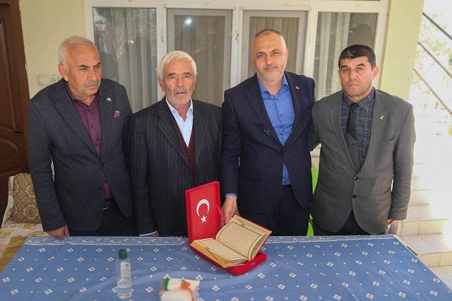 Başkan Adayı Gökşen Şehit Ailelerini Ziyaret Etti