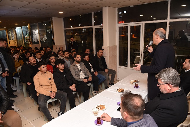 GENÇLERE GÜZEL BİR GELECEK HAZIRLIYORUZ