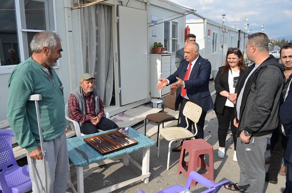 Dr. Selahaddin Can, konteynır kentte dönen dolapları gün yüzüne çıkarttı!