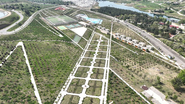 Büyükşehir, Kılavuzlu Millet Bahçesi’ni Bakıma Aldı