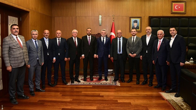 Görgel, İlçe Belediye Başkanlarıyla bir araya geldi