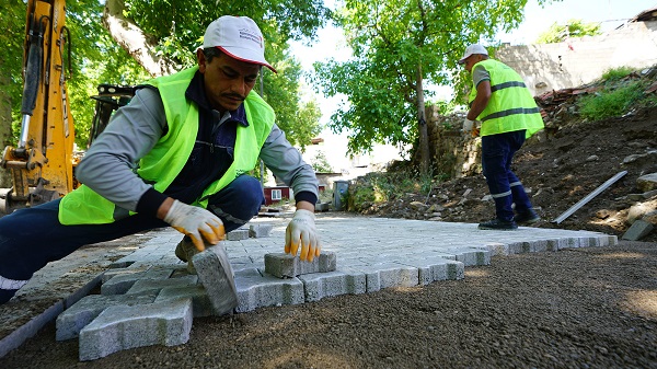 Yol Yenileme Çalışmaları Yoğunlaştı