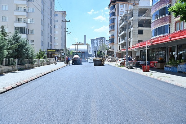 Hürriyet ve 5 Nisan’da yollar yenilendi, çok daha konforlu hale geldi