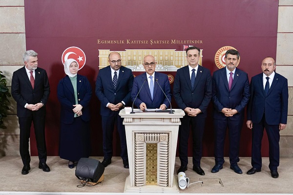 Kirişci: “Kahramanmaraşlı siyasiler olarak en büyük gücümüz aramızdaki birliğimiz ve beraberliğimizdir”