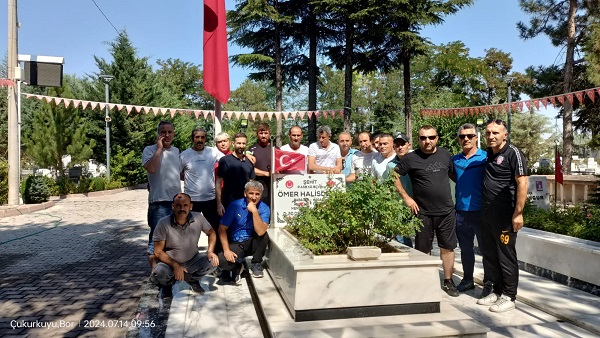 Veteranlardan Ömer Halisdemir’in Kabrine Ziyaret!