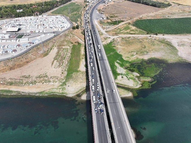 HAsancıklı Köprüsünde zincirleme kaza!