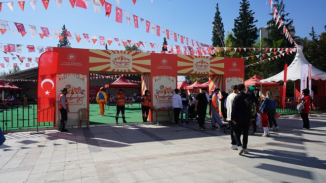 Cumhuriyet Panayırı 7’den 70’e Misafirlerini Ağırladı