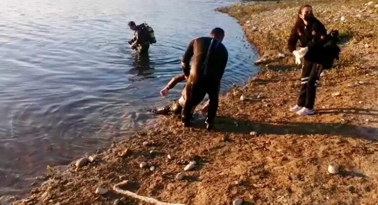 Balık tutmak istedi canından oldu
