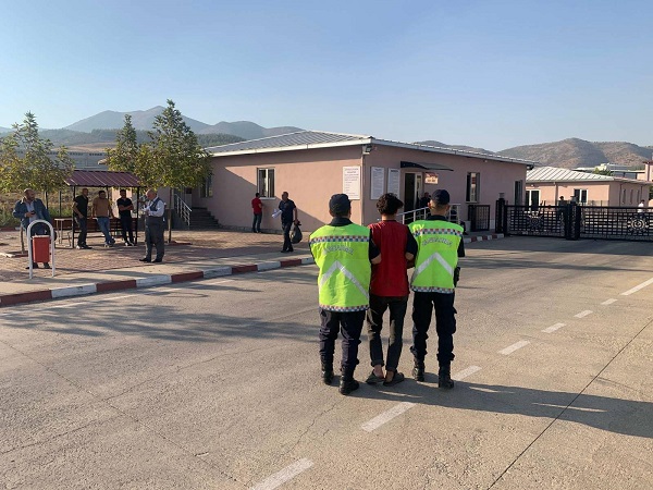 Kahramanmaraş’ta Jandarmadan Aranan Şahıslara Operasyon!