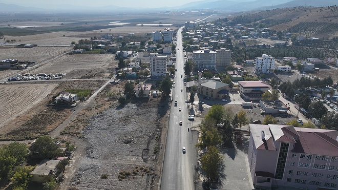 Büyükşehir, Türkoğlu’nu Yeniledi