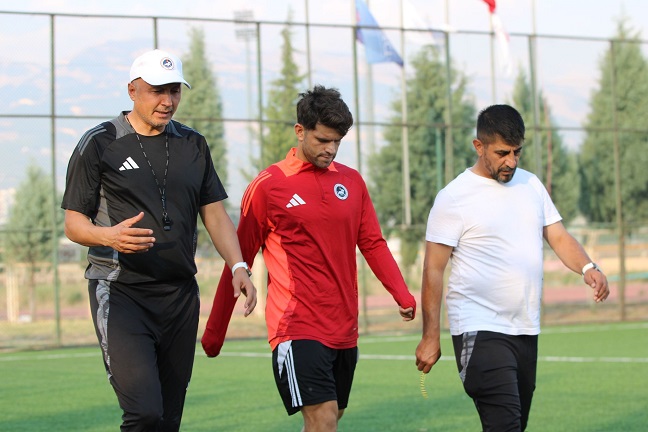 Ahmet Taşyürekle Yollar Ayrıldı