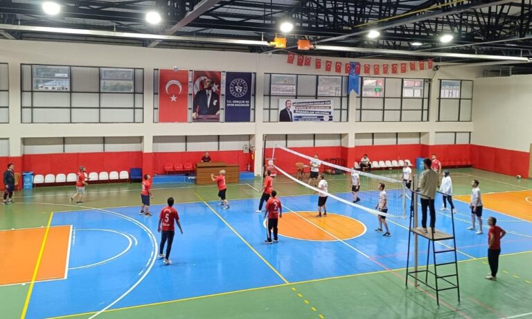 Dostluk Voleybol Turnuvası Başlıyor