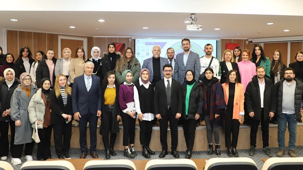 Pazarcık Kaymakamı Muhammed Kaya’dan Afet ve Kriz Yönetimi Semineri