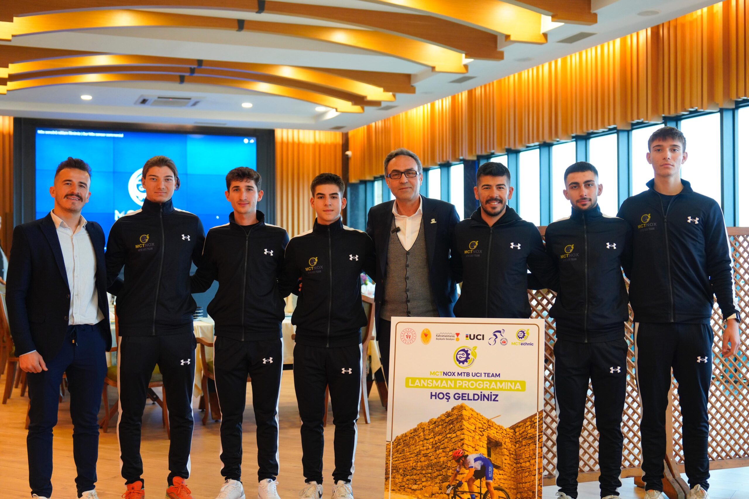 OLİMPİYATLARDA YARIŞACAK TEK TAKIM