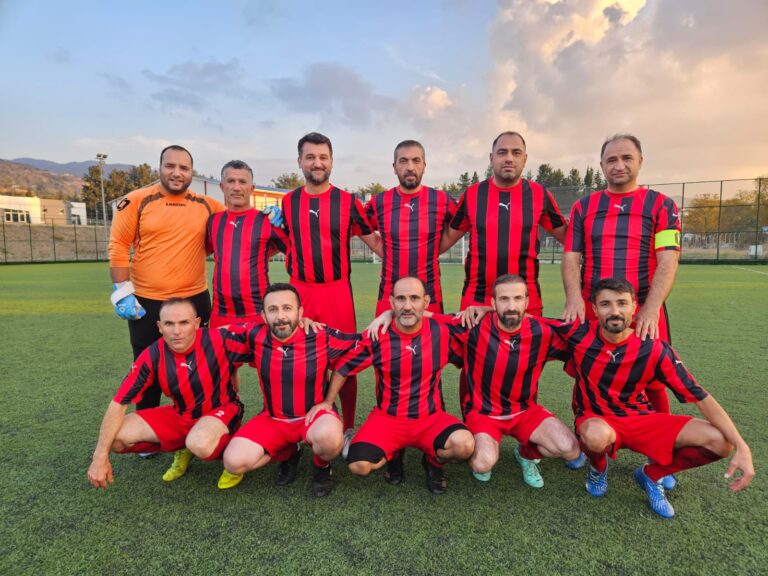 MASTER ZİRVE’DE 12. ADAMINI ARKASINDA İSTİYOR