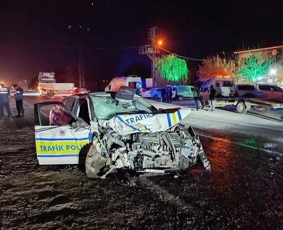 Pazarcık’ta Trafik Kazası: 1 Ölü, 2 Yaralı