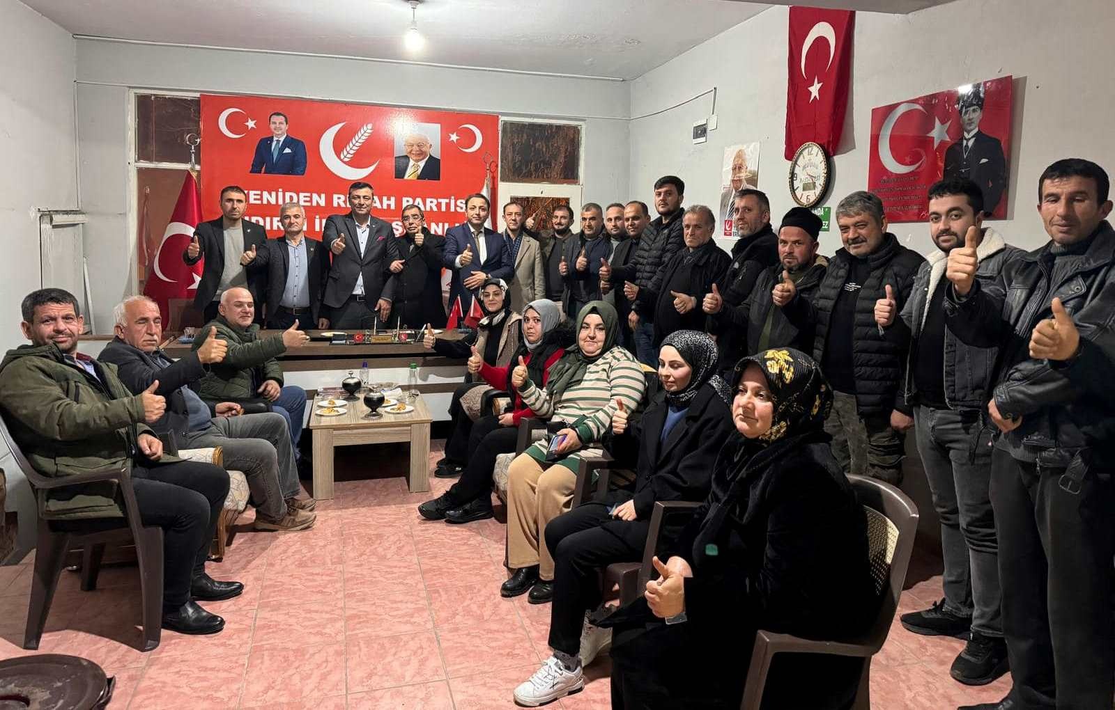 Yeniden Refah Partisinde Kongre Heyecanı sürüyor