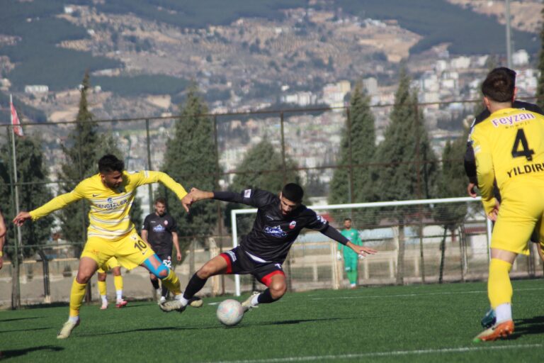 ASLAN EVİNDE MAĞLUP 1-3