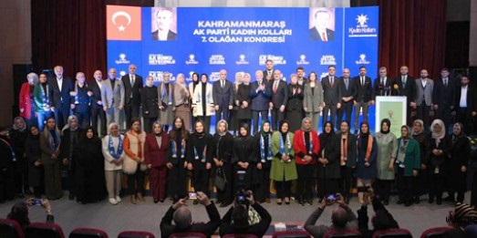 AK PARTİ KADIN KOLLARI KONGRESİ COŞKUYLA GERÇEKLEŞTİ