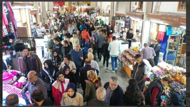 Ahır Dağı Eteklerindeki Saklı Hazine: Kahramanmaraş’ın Tarihi Çarşıları Göz Kamaştırıyor