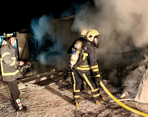Kahramanmaraş’ta elektrikli ısıtıcı konteynırı yaktı