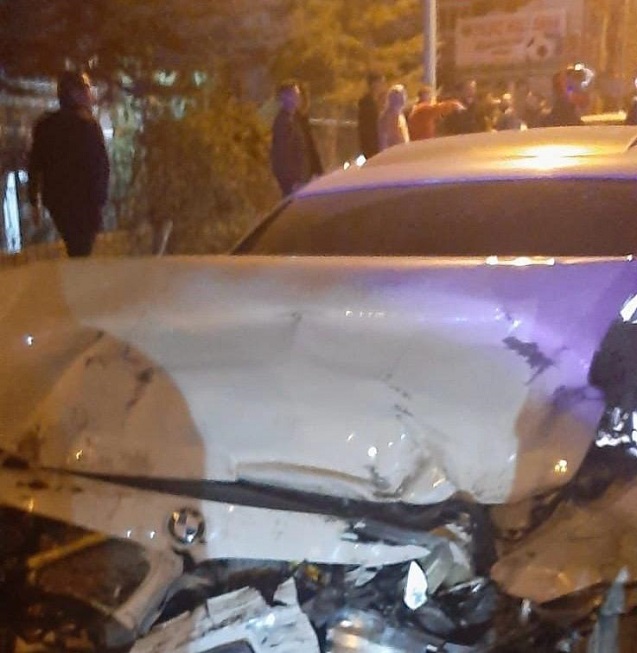 Elbistan’da lüks otomobiller hurdaya döndü