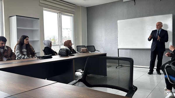 İlçe Müftülüğü’nden “Evliliğe İlk Adım” Semineri