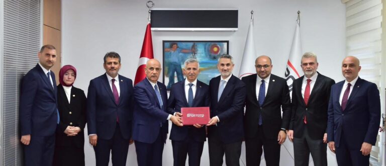 Debgici: Yeni stadyumumuz şehrimize hayırlı olsun
