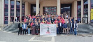 HAK-İŞ Konfederasyonu 1 Mayıs’ı kutladı
