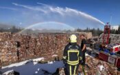 Kahramanmaraş’ta kağıt fabrikasında yangın