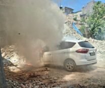 Kahramanmaraş’ta otomobil yangını